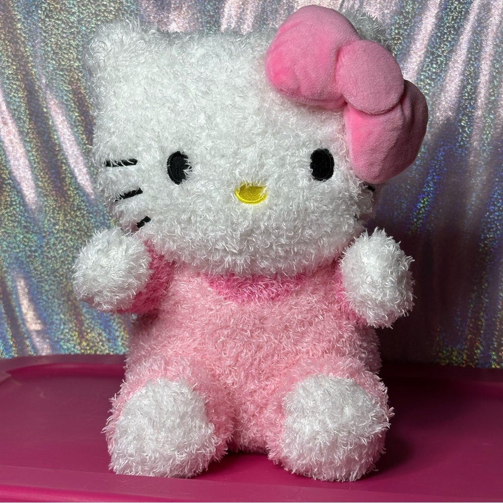 Sanrio Hello Kitty Oeko Tex Fuzzy Furry Stuffed Animal Plush Pillow Friend